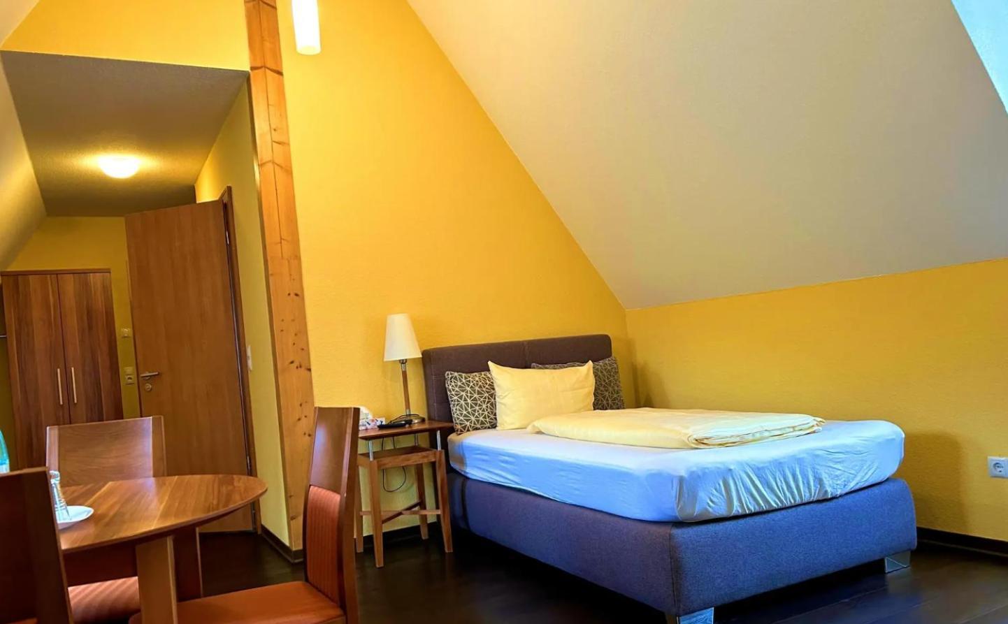 Hotel Landgasthof Zum Kaffelstein Kreuzwertheim Δωμάτιο φωτογραφία